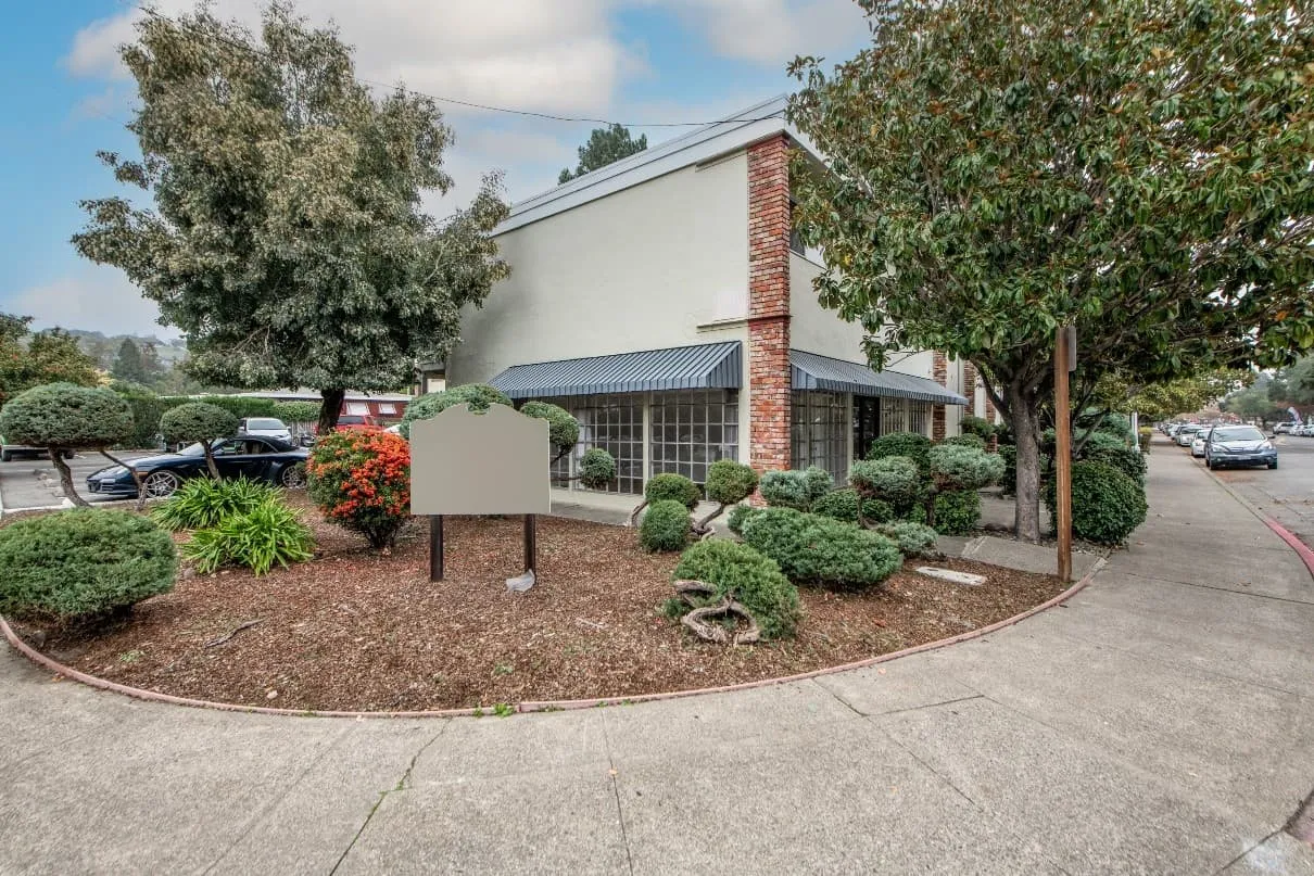 1000 8th St, Novato — photograph 3